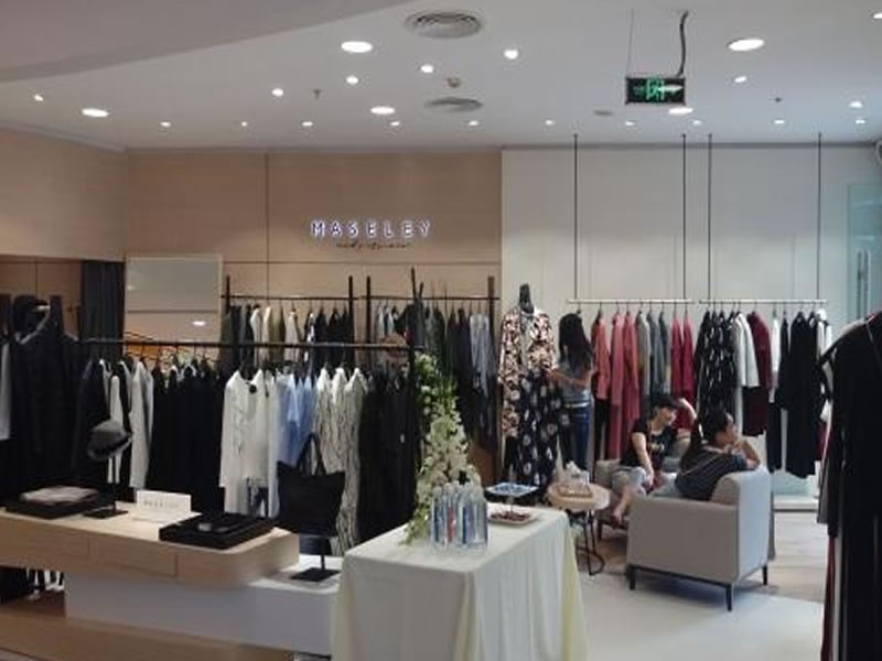 展柜設(shè)計(jì)：匠心獨(dú)運(yùn)，展現(xiàn)藝術(shù)之美